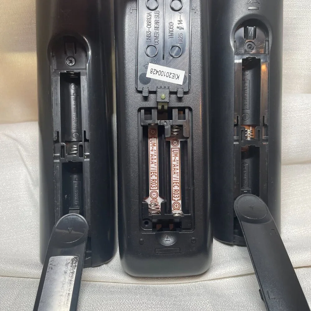 MIS7009- Samsung TV Remote Lot of 3 Black Replacement Remotes Tested Works